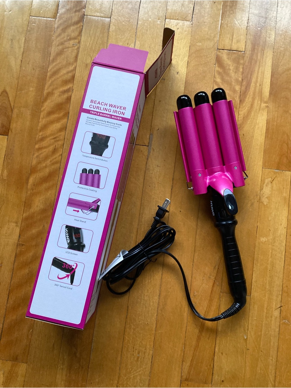 NEW Triple Barrel Waver Hair Curler in Bright Pink‎